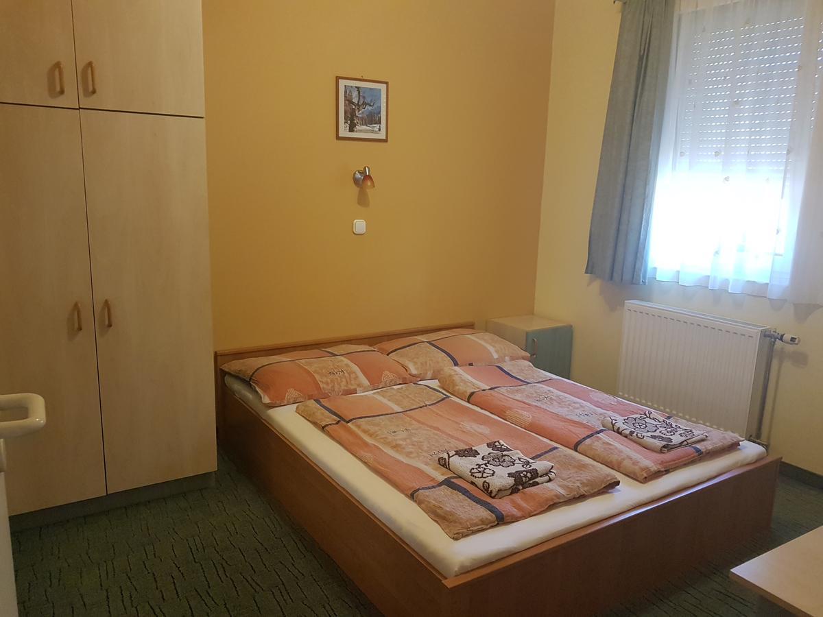 Richie Ii. Apartman Siófok Exterior foto